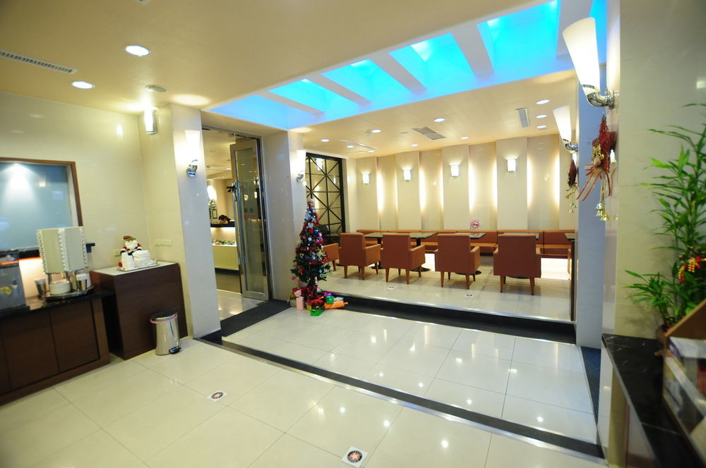 Kindness Hotel Shinkuchan Kaohsiung Esterno foto