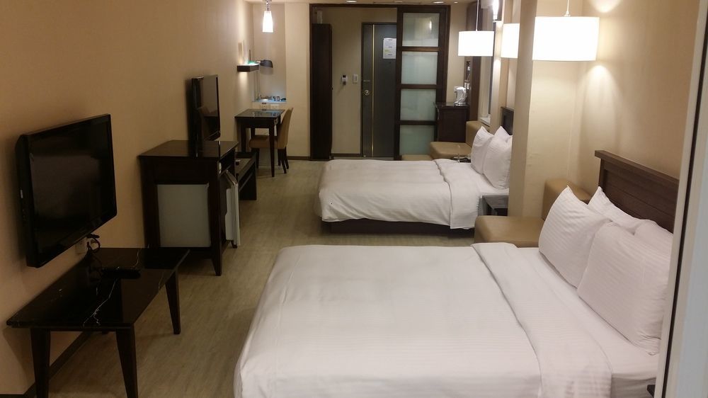 Kindness Hotel Shinkuchan Kaohsiung Esterno foto